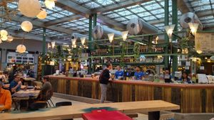  at Wolf Sharing Food Market in Brussels