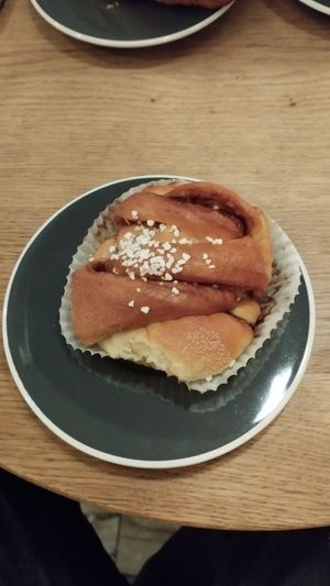 Kanelbullen #Veganuary at Qoffee in Malmo