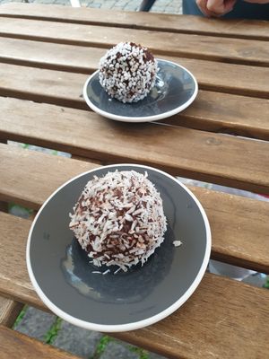 Coconut and hazelsugar at Qoffee in Malmo