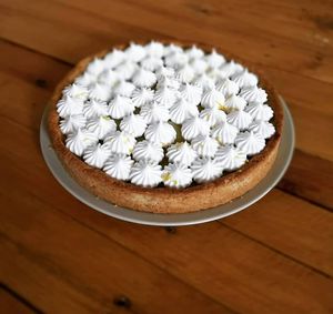 Lemon & meringue tart at Les Douceurs du Colibri in Dijon