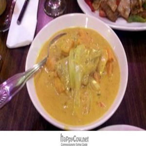 Yellow curry with seitan at Urban Vegan - Lake View in Chicago