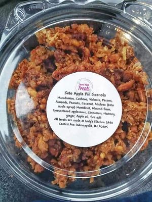 Granola at Sound Mind Treats in Indianapolis