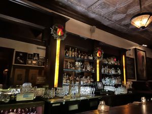 38 foot long bar  at Edendale in Los Angeles