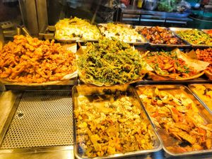 Dishes available at Ju Fu Yuan Vegetarian Delight 聚福缘素食 - Blk 929 Tampines in East Singapore