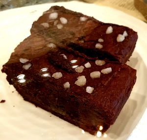 vegan brownies at Villa De Costes in Seoul