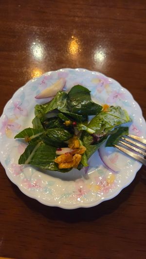 Salad with citronella oriental dressing at Villa De Costes in Seoul