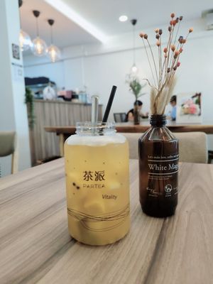 Jasmine Fruit Tea at Soul Kind Cafe in West Singapore