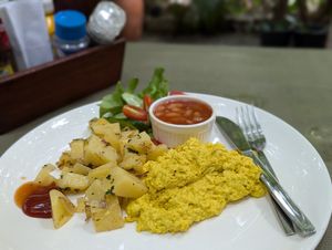 Tofu scramble at Veggie Tales x Wagging Tales Cafe in Hua Hin