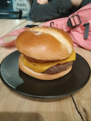 6ix onion ring burger! #Veganuary at Mavericks Burger Co in Toronto