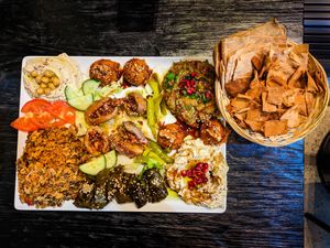 Medium Mezze at HIMMEL 8 at HIMMEL 8 in Berlin