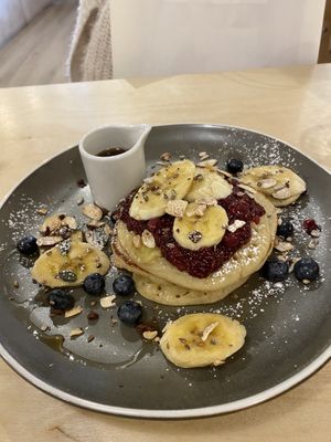 Banana and berry pancakes 🥞   at Laughing Dog in Worthing