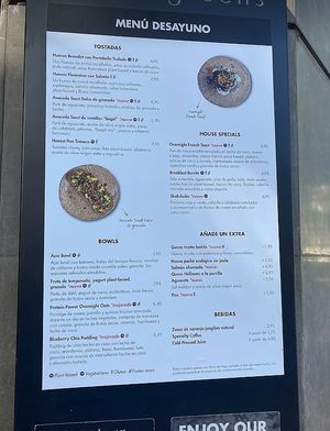  at Honest Greens - Velázquez in Madrid