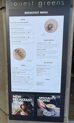  at Honest Greens - Velázquez in Madrid