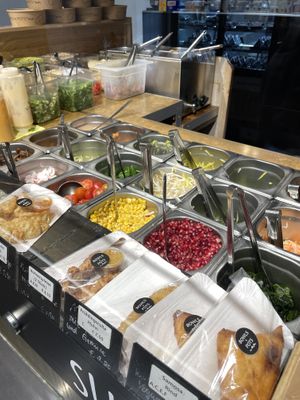   at Bowls & Pots by Maykay in Graz