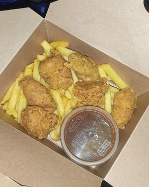 Fried Vegan Chicken with chips and gravy. £7.95 at Vegan Sting in Manchester