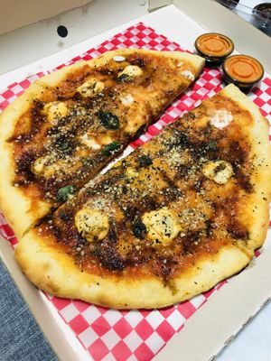 i loved the pizza margerita  at Gigi's Plant Based in Pereira