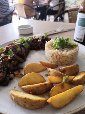 Peruvian dish at Gigi's Plant Based in Pereira