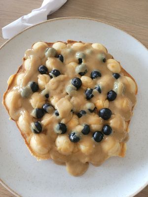 blueberry waffle at Gigi's Plant Based in Pereira