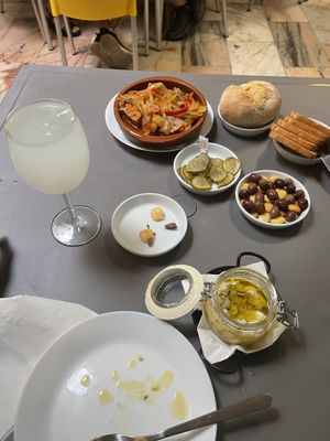   at Lupin Snack Bar in Porto