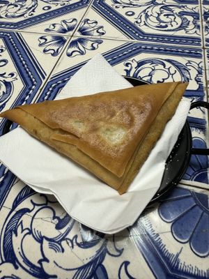 Samosa   at Lupin Snack Bar in Porto