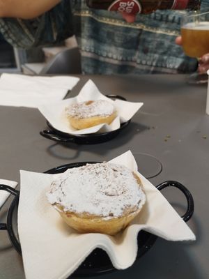  at Lupin Snack Bar in Porto