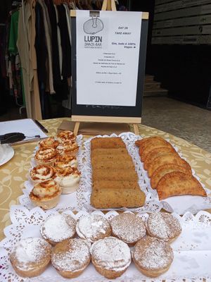  at Lupin Snack Bar in Porto