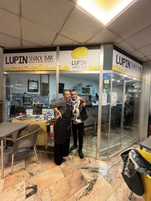 The owners - so welcoming, so passionate 💛  at Lupin Snack Bar in Porto