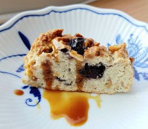 Blueberry nut scone with caramel sauce at Wholesome 홀썸 in Seoul