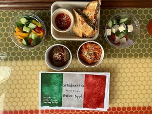 Come enjoy some Italian classics at Grandinetti's Powered By Earth Italian Spot in Hollywood