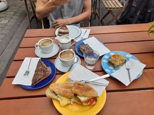  at Café Rotkehlchen - Merowingerstraße in Cologne