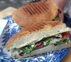 Räuchertofu Keese Vegan at Café Rotkehlchen - Merowingerstraße in Cologne