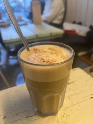 Latte  at Café Rotkehlchen - Merowingerstraße in Cologne