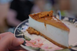 cake at Café Rotkehlchen - Merowingerstraße in Cologne