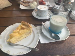   at Oma's Kaffeestuuv in Schoenberg