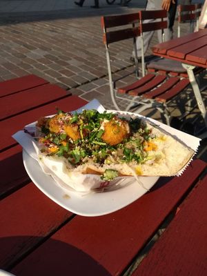 Arancini im Fladenbrot at Mediterraneo in Schwerin