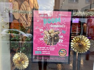 sign at TopTop Donuts in Cologne