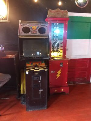 A little fun and games at Spinelli's Pizza in Louisville