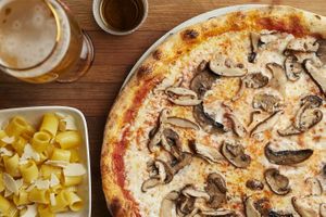 Funghi Misti pizza.
tomato sauce, mixed mushrooms.
Request: add vegan cheese Follow your Heart at Piola in Hallandale Beach