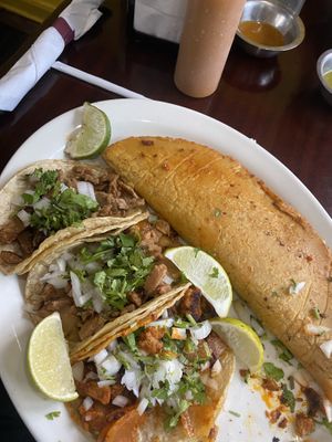 The plate at Quesadilla La Reina Del Sur in Chicago