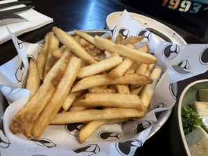 Chips, no flavour  at Huskisson Hotel in Huskisson
