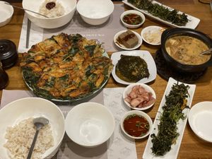 Yummy dinner. Authentic healthy Korean wholesome foods. True home meal taste!   at Eden in Seoul