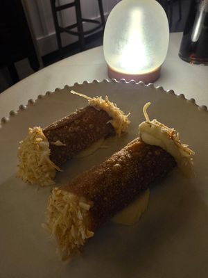 Cannoli at Patsy's in Melbourne