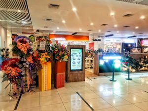 Congrats on their opening yesterday 31-12-2021 at Veggie House 一芳 - Tai Seng in Central Singapore