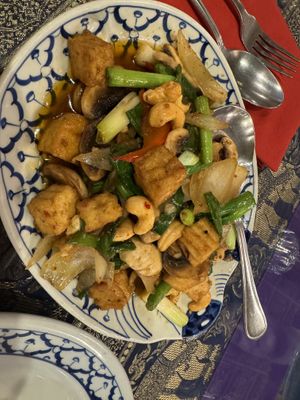 Pad Cashew   at Bahn Thai in Fairbanks