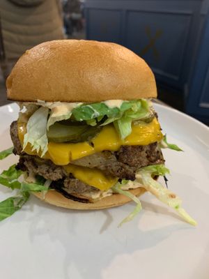 FEATURE: SMASH BURGER! at Stillfood Bistro in Salmon Arm