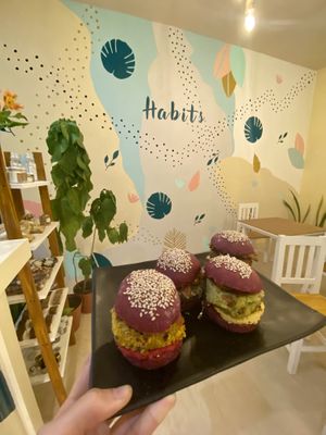 Restaurant y cafetería saludable  at Habits in Holbox