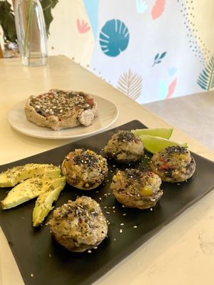 Mushrooms and integral pie with vegetables   at Habits in Holbox