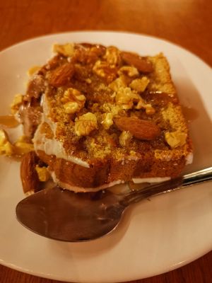 Vegan carrot cake at Habits in Holbox