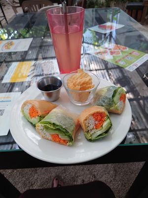 So good! Fresh and tasty! 145 mxn for the food and 39 mxn for the lemonade! at Las 3 Puertas in Cancun