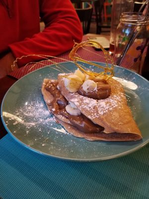 Dulce de leche and banana crêpe at Viva la Pepa in El Calafate
